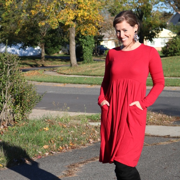 Zenana Red Pocket Dress - Picture 2 of 4